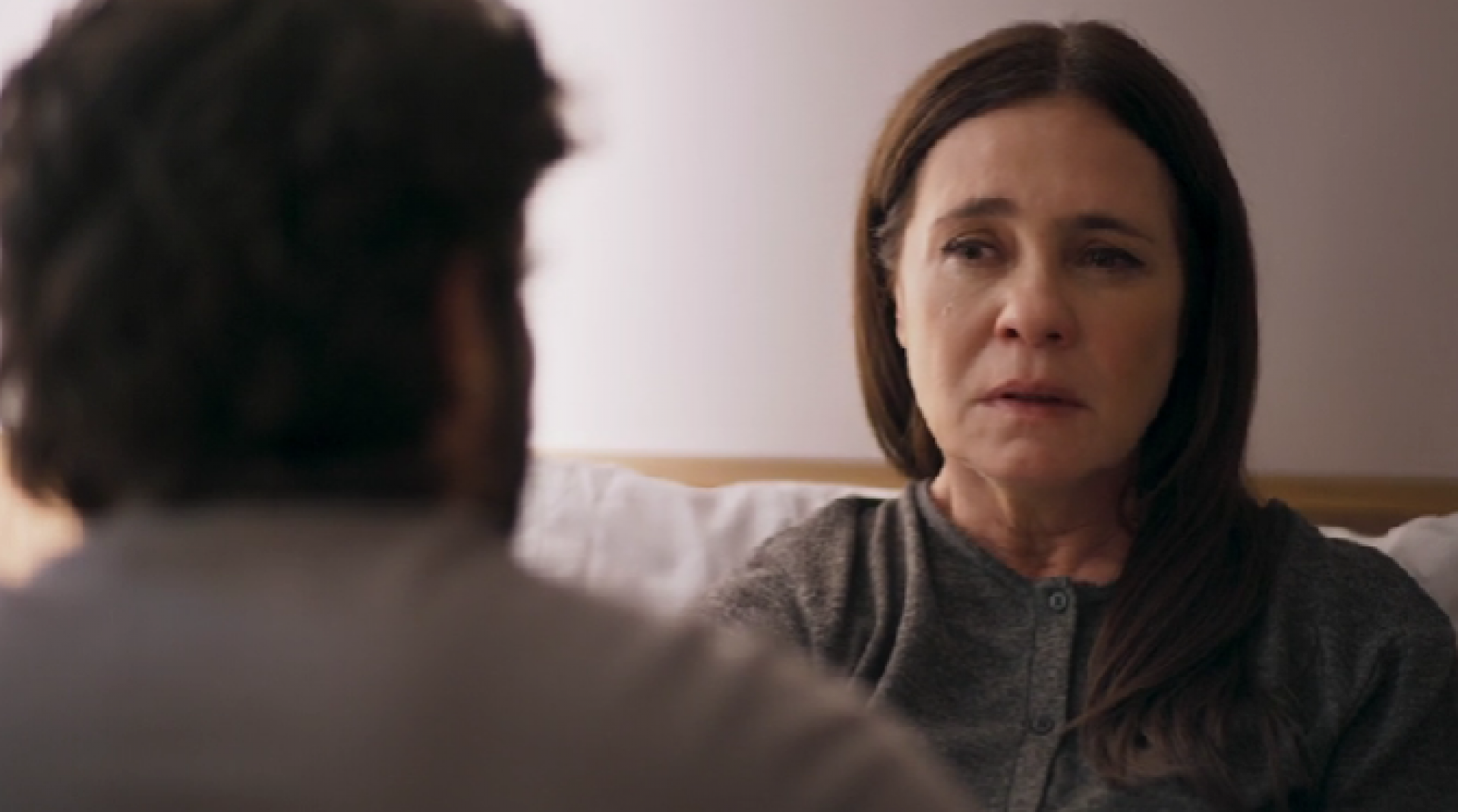 Segredo de Mércia é revelado em 'Mania de você' e divide opiniões - Reprodução de vídeo