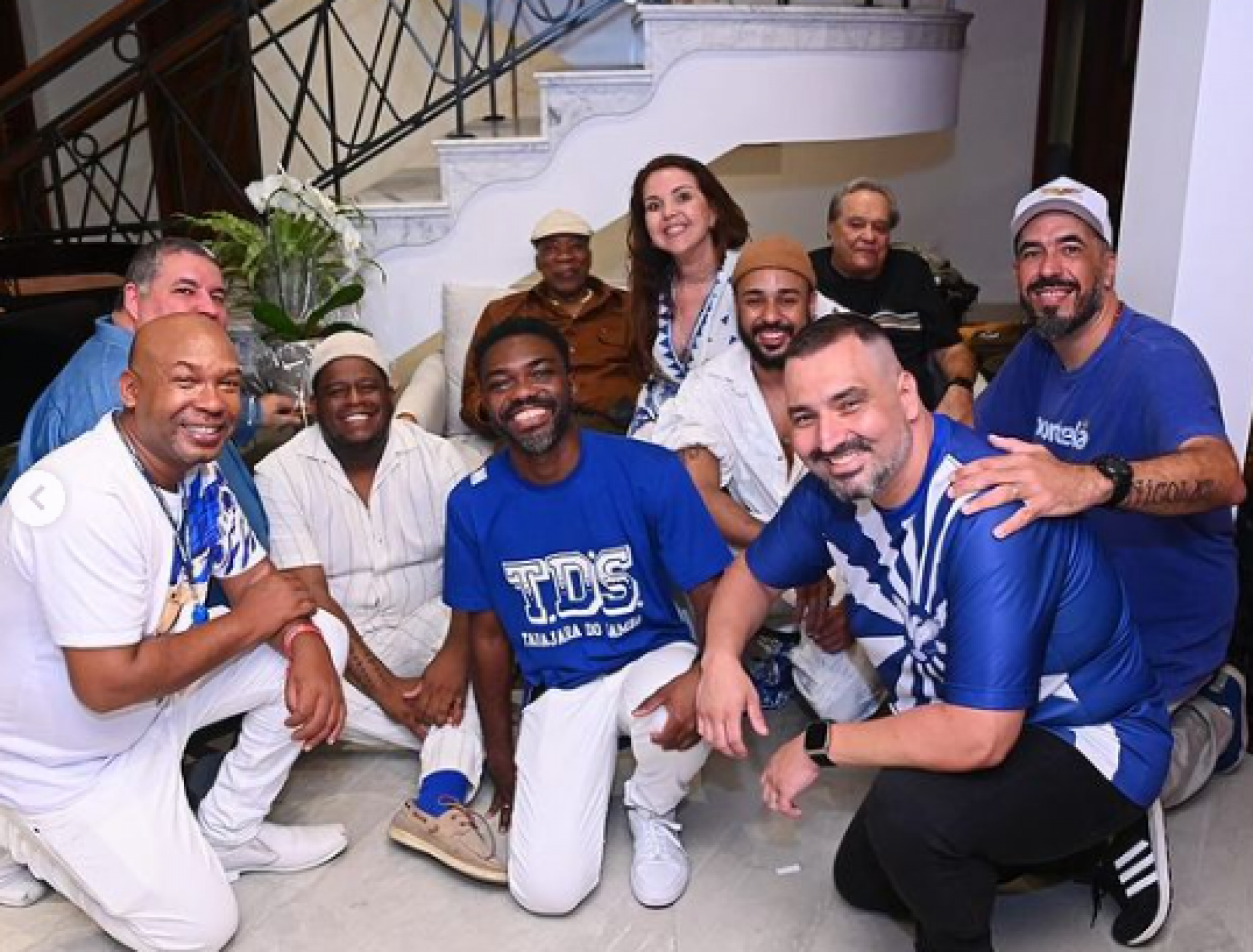 Bateria da Portela anima convidados da festa de 82 anos de Milton Nascimento - Reprodução / Instagram