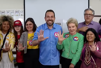 Boulos vota e pede que eleitores depositem 'esperança na mudança'