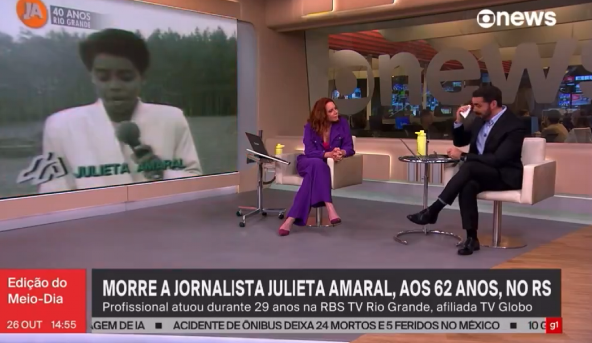 Marcelo Cosme chora ao noticiar morte de jornalista: 'Me ensinou a segurar o microfone' - Reprodução de vídeo / X