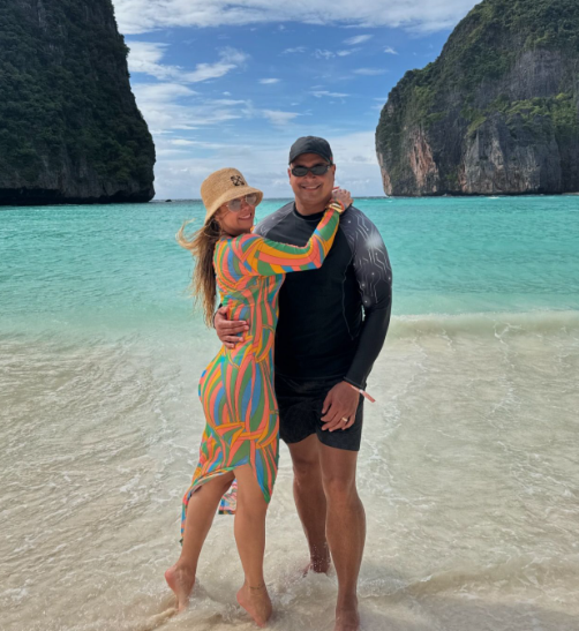 Na Tailândia, Xanddy e Carla Perez comemoram 23 anos de casamento e revelam o segredo - Reprodução / Instagram