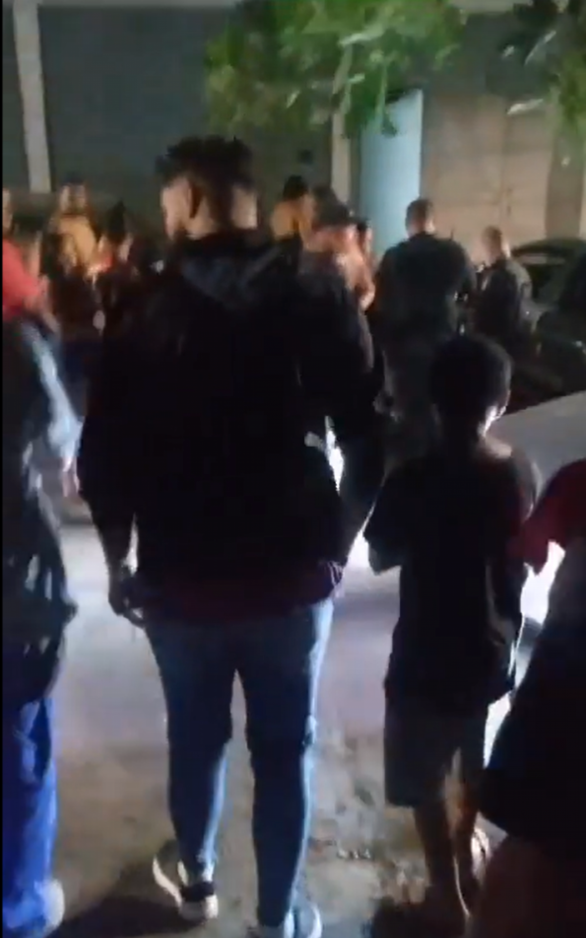 Wallace da Silva Araújo foi morto a tiros na Rua Omar, em Cabuçu, Nova Iguaçu - Reprodução