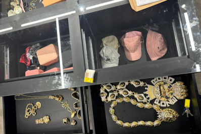 Operação contra sorteios ilegais mira mulher de MC Poze e outros influenciadores