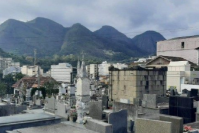 Policial militar assassinado em Cabo Frio é sepultado com grande comoção na Região Serrana