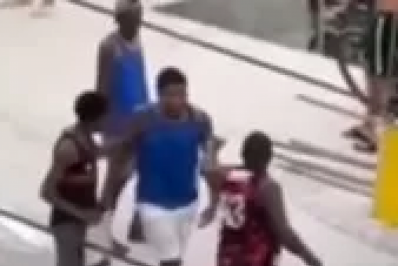 Briga entre ambulantes gera tumulto e insegurança na Praia do Forte, em Cabo Frio