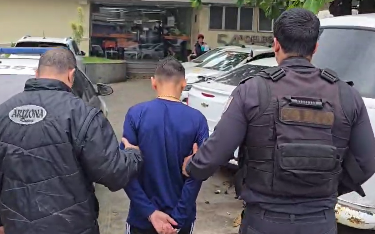 Criminoso foi preso por policias militares após informações do Disque Denúncia