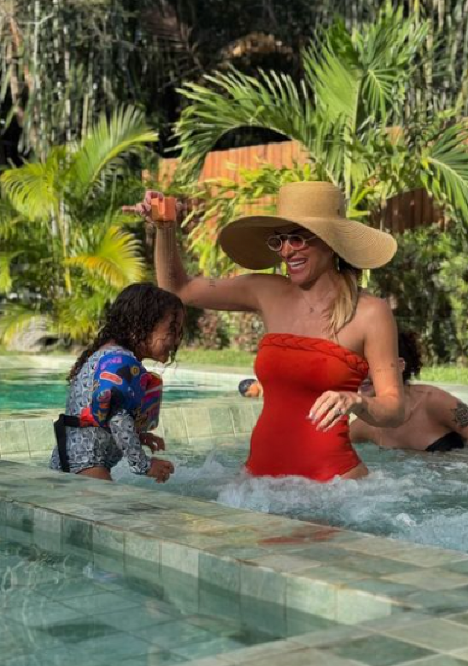 Lorena Improta e a filha, Liz - Reprodução / Instagram