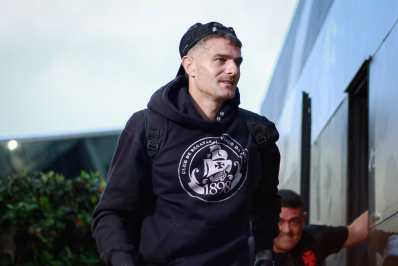 Vegetti cobra melhor desempenho após nova derrota do Vasco: 'Muita vergonha'