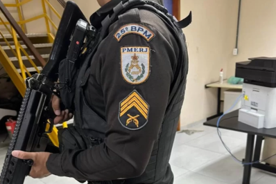 Homem é preso com arma de uso restrito em Cabo Frio