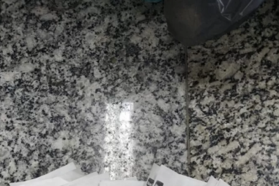 Homem é preso por resistência e porte ilegal de arma após confronto com Polícia em Unamar, Cabo Frio