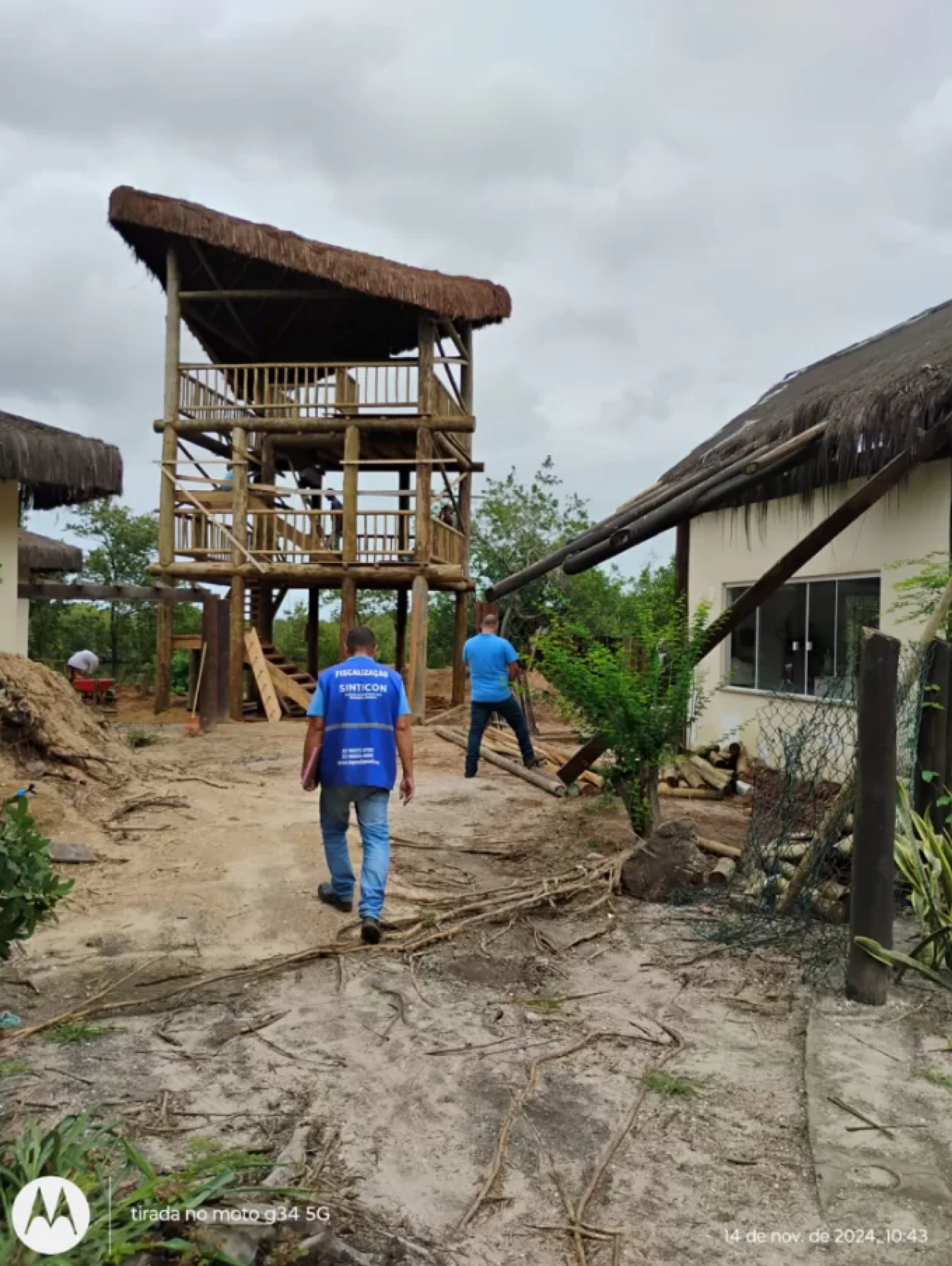 Fiscalização em obra do Ecovida no Dormitório das Garças - Reproução/Rede social 