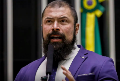 Deputado do PL relatará PEC que proíbe militares da ativa na política