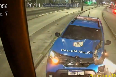 'Imbecilidade', diz Paes sobre PMs que entraram na contramão e bateram em ônibus do BRT