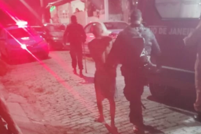 Homem é preso após tentar matar o irmão com machado em São Pedro da Aldeia