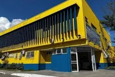 Emergência parcialmente fechada e caos na UPA: moradores denunciam colapso na saúde de Cabo Frio