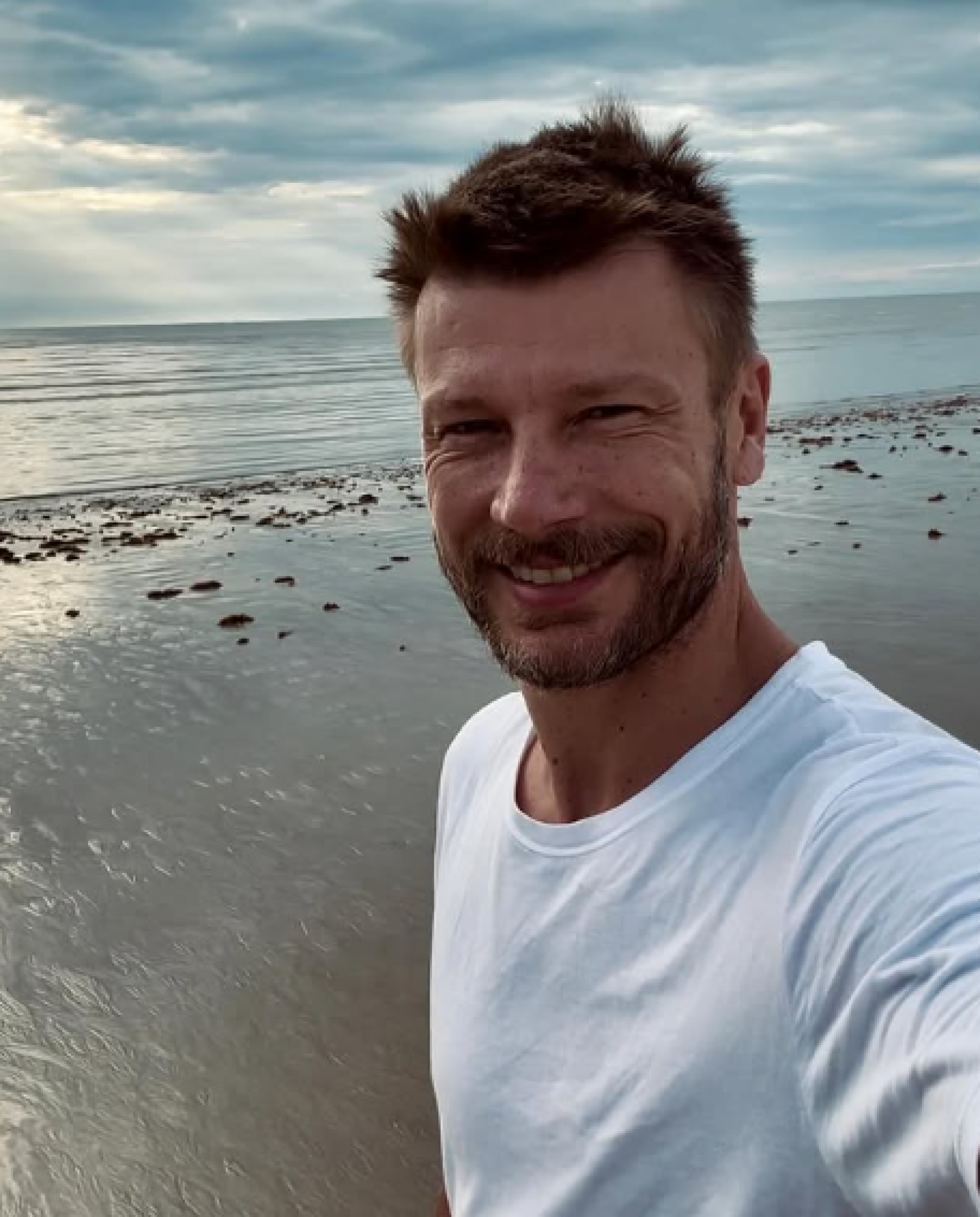 Rodrigo Hilbert resgata registro de quando era modelo e recebe elogios de internautas - Reprodução / Instagram