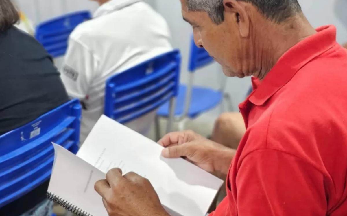 Alunos da Educação de Jovens e Adultos (EJA) 