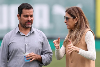 Flamengo deve fazer nova investida por diretor do Palmeiras