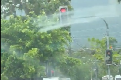 Vídeo: tiroteio assusta passageiros de van na Zona Oeste