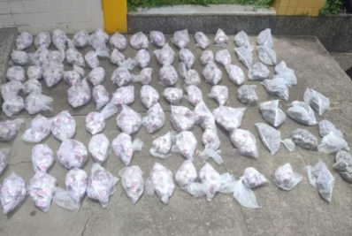 Polícia apreende mais de 3 mil papelotes de cocaína e 596 de maconha em São Pedro da Aldeia