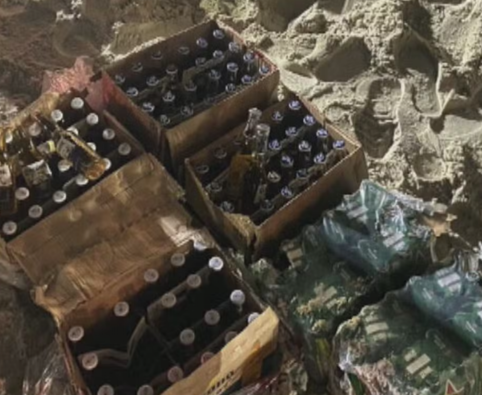 O material foi removido do local - Divulgação