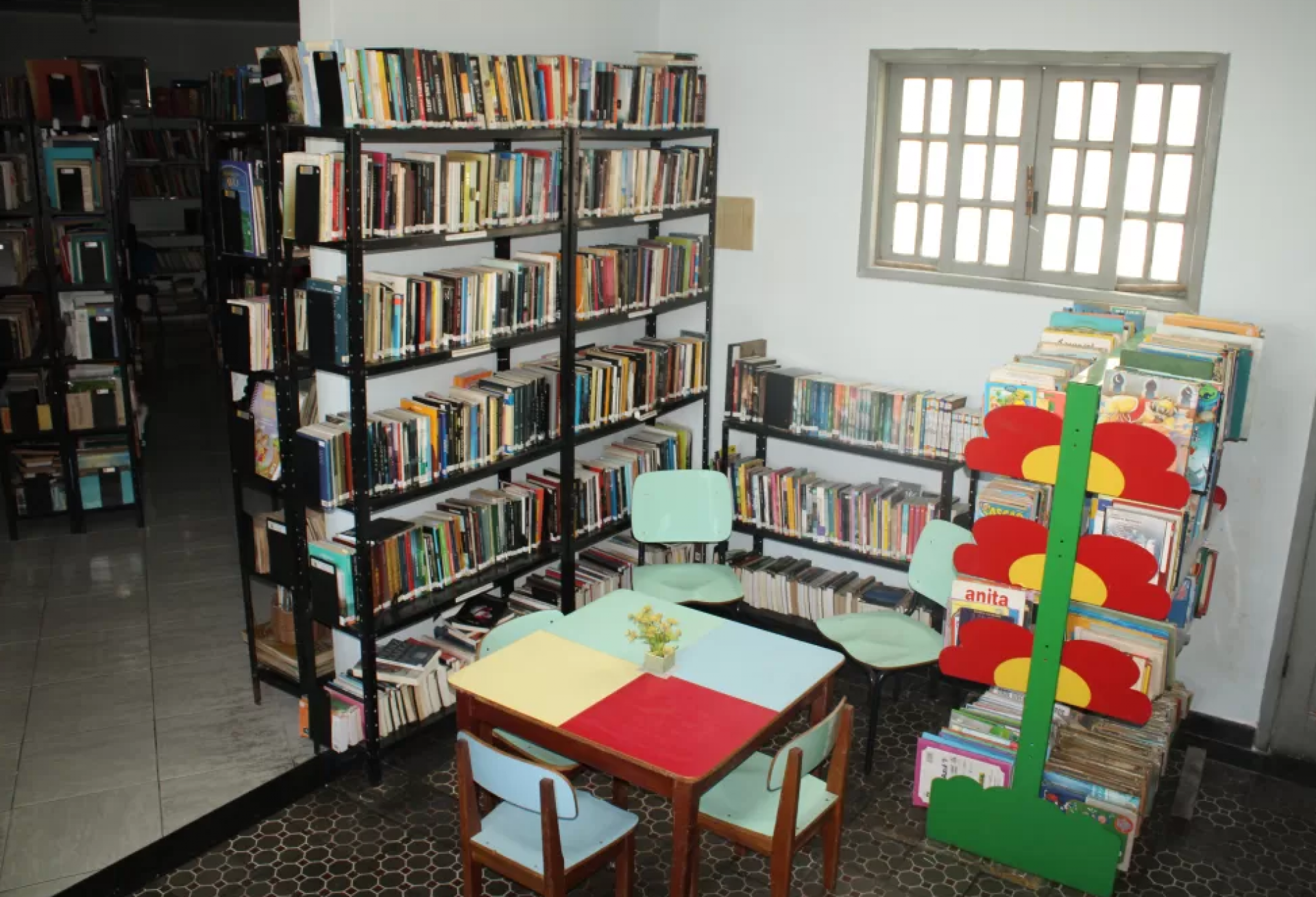 Biblioteca Municipal Professor Cordelino Teixeira Paulo - Divulgação 