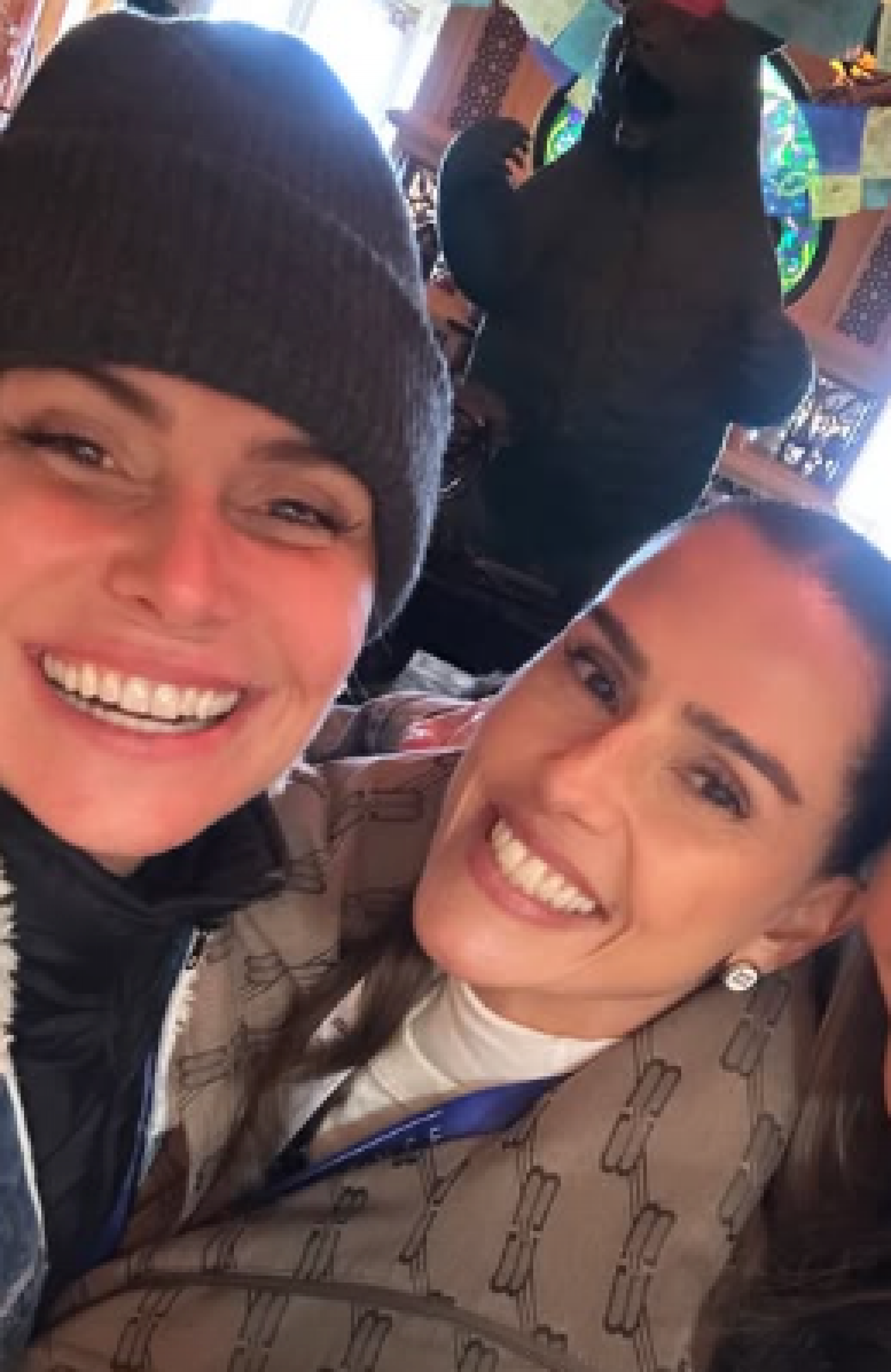 Deborah Secco e Giovanna Antonelli se divertem com os filhos em parque dos EUA - Reprodução / Instagram