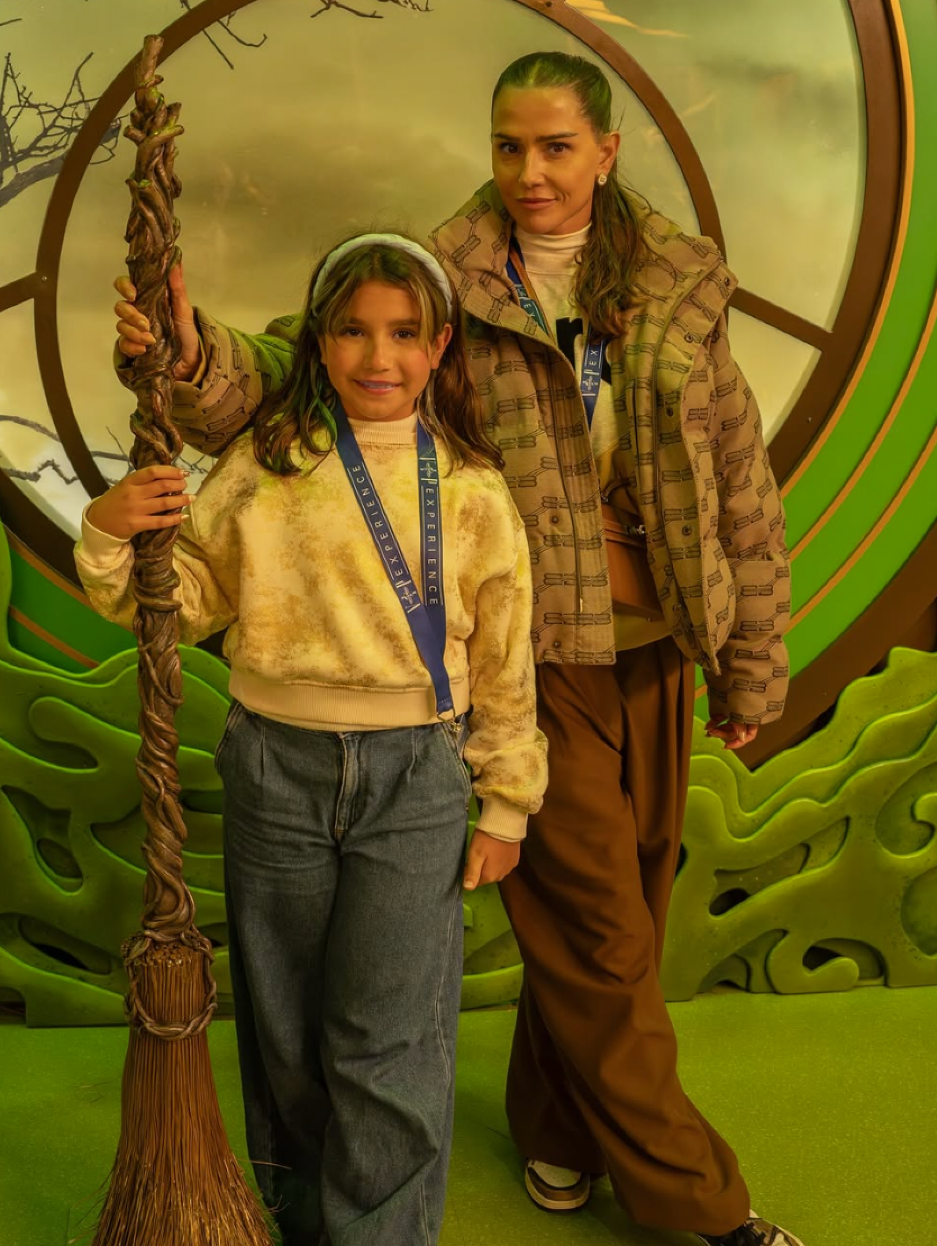 Deborah Secco e Maria Flor  - reprodução Instagram