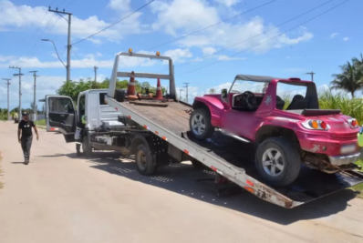 Buggy sem autorização para passeios em Arraial do Cabo é apreendido na Ponta da Acaíra