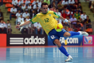Magé Futsal: sua chance de jogar com o Rei Falcão