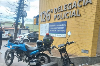 Dois homens são presos em Cabo Frio por furto de moto elétrica
