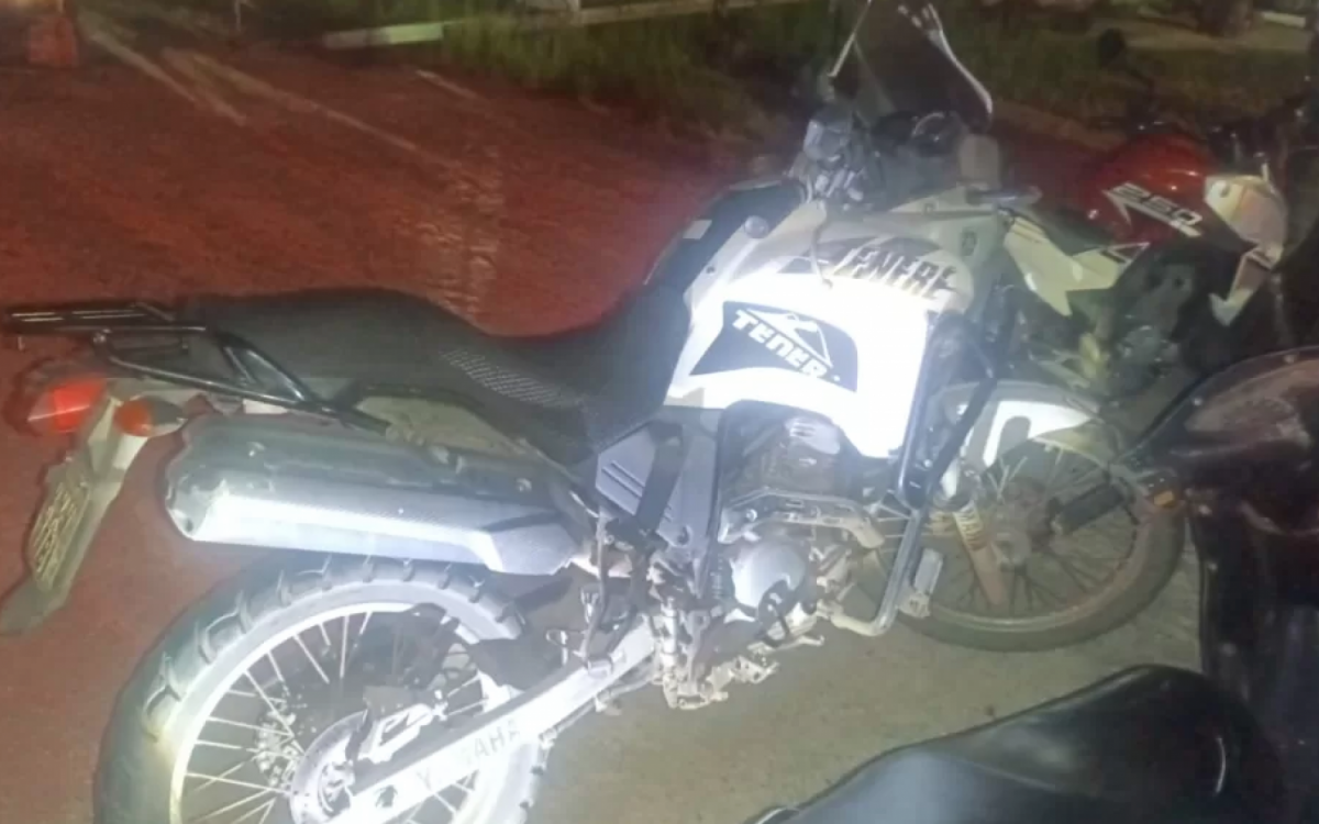 Motos com escapamento aberto