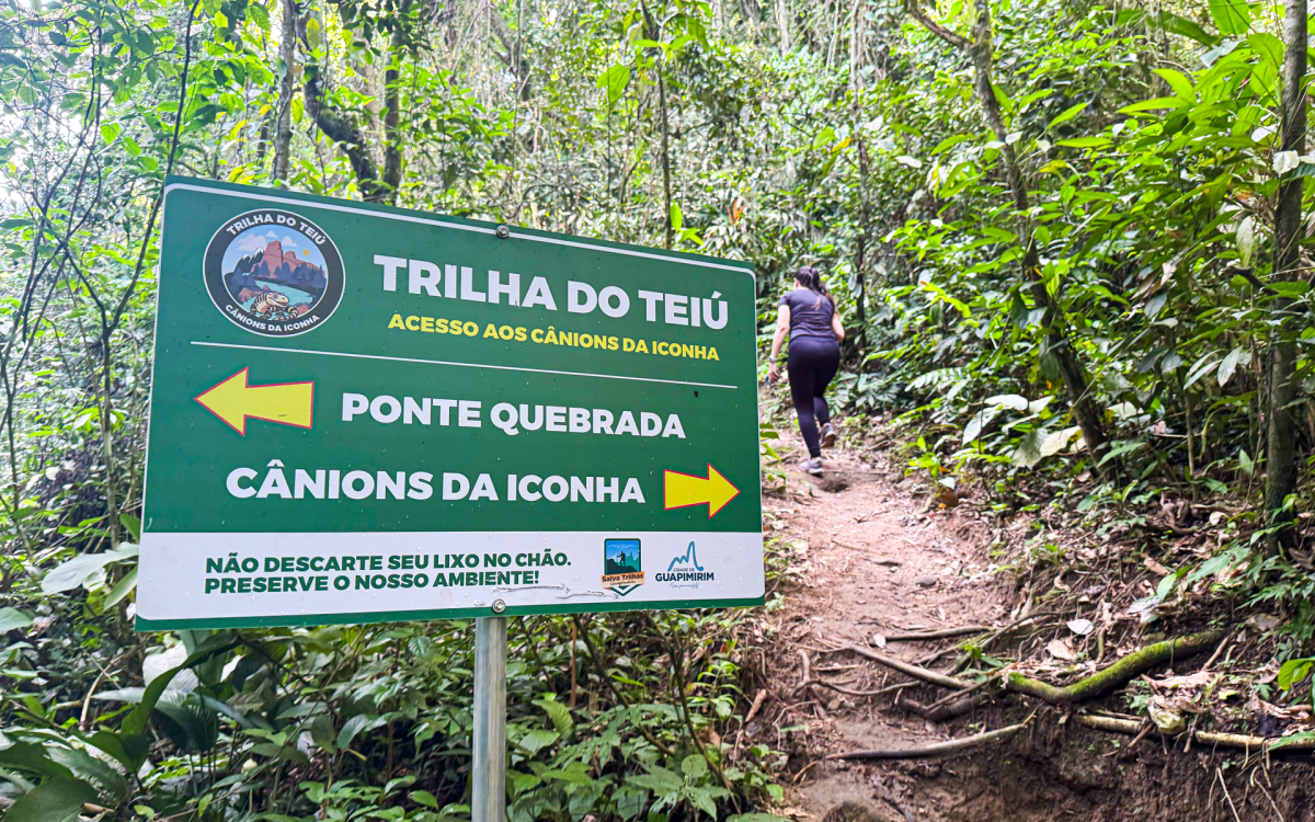 Sinaliza&ccedil;&atilde;o da trilha garante a seguran&ccedil;a dos frequentadores - Divulga&ccedil;&atilde;o