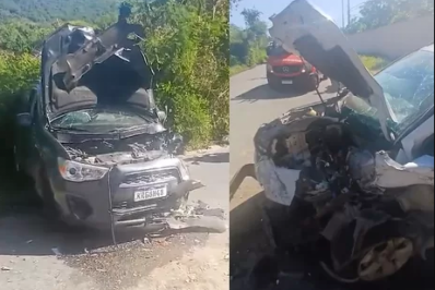 Carros colidem na Estrada do Guriri, em Cabo Frio