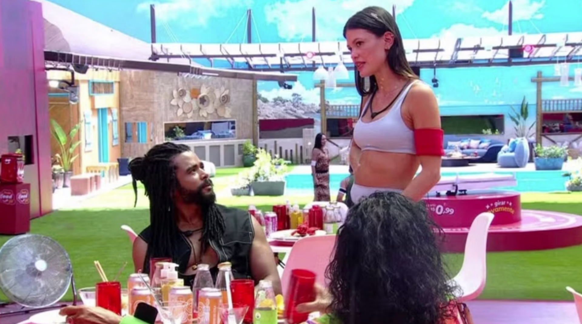 Vitrória Strada conversa sobre maternidade com Diogo Almeida - TV Globo