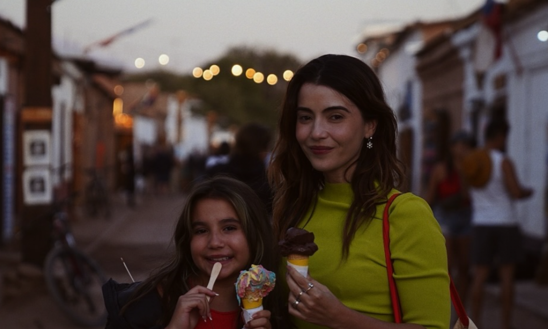 Maria Flor e a madrasta Maria Clara Senra - Reprodução Instagram