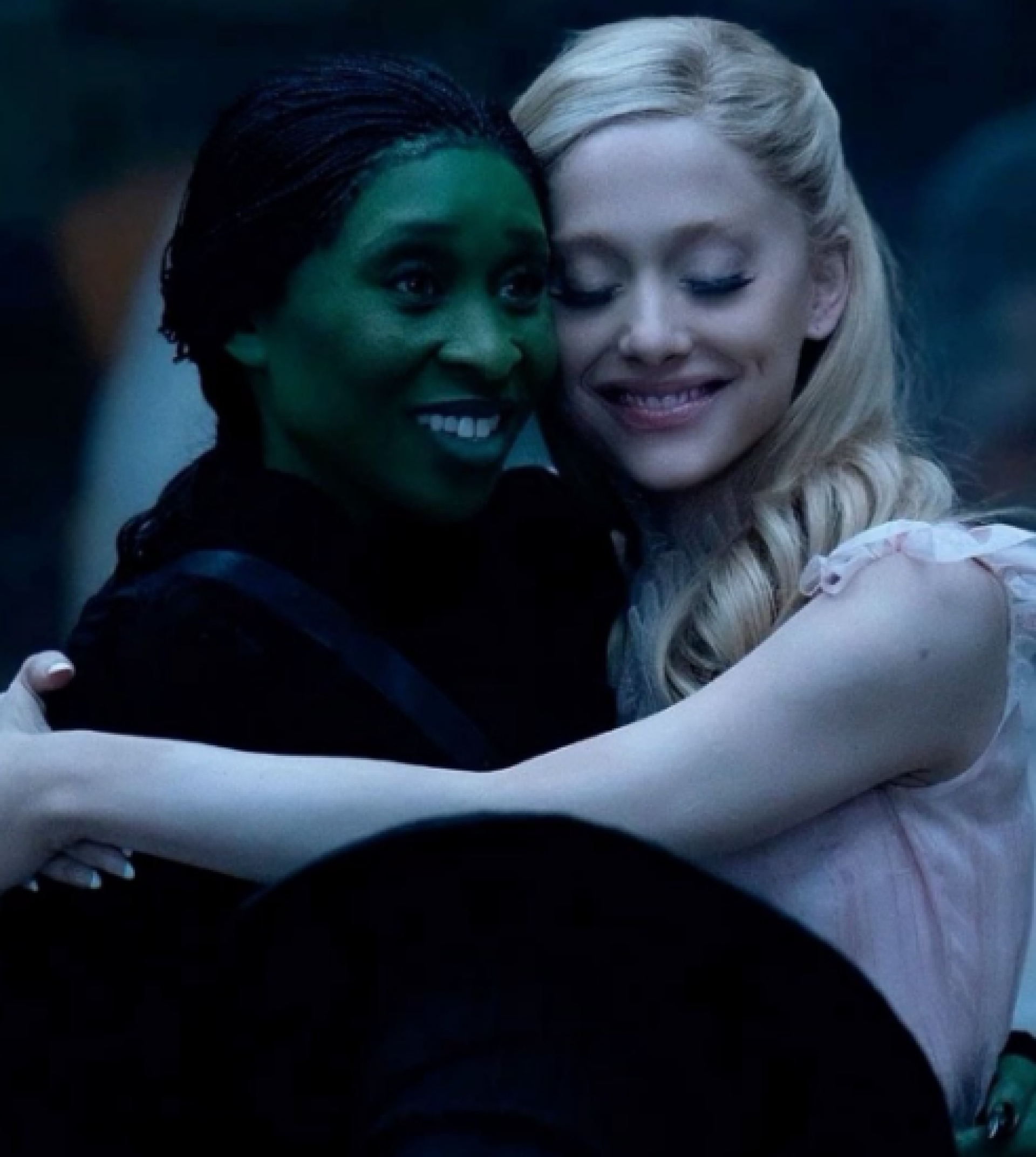 Elphaba (Cynthia Erivo) e Glinda (Ariana Grande) - Reprodução / Instagram