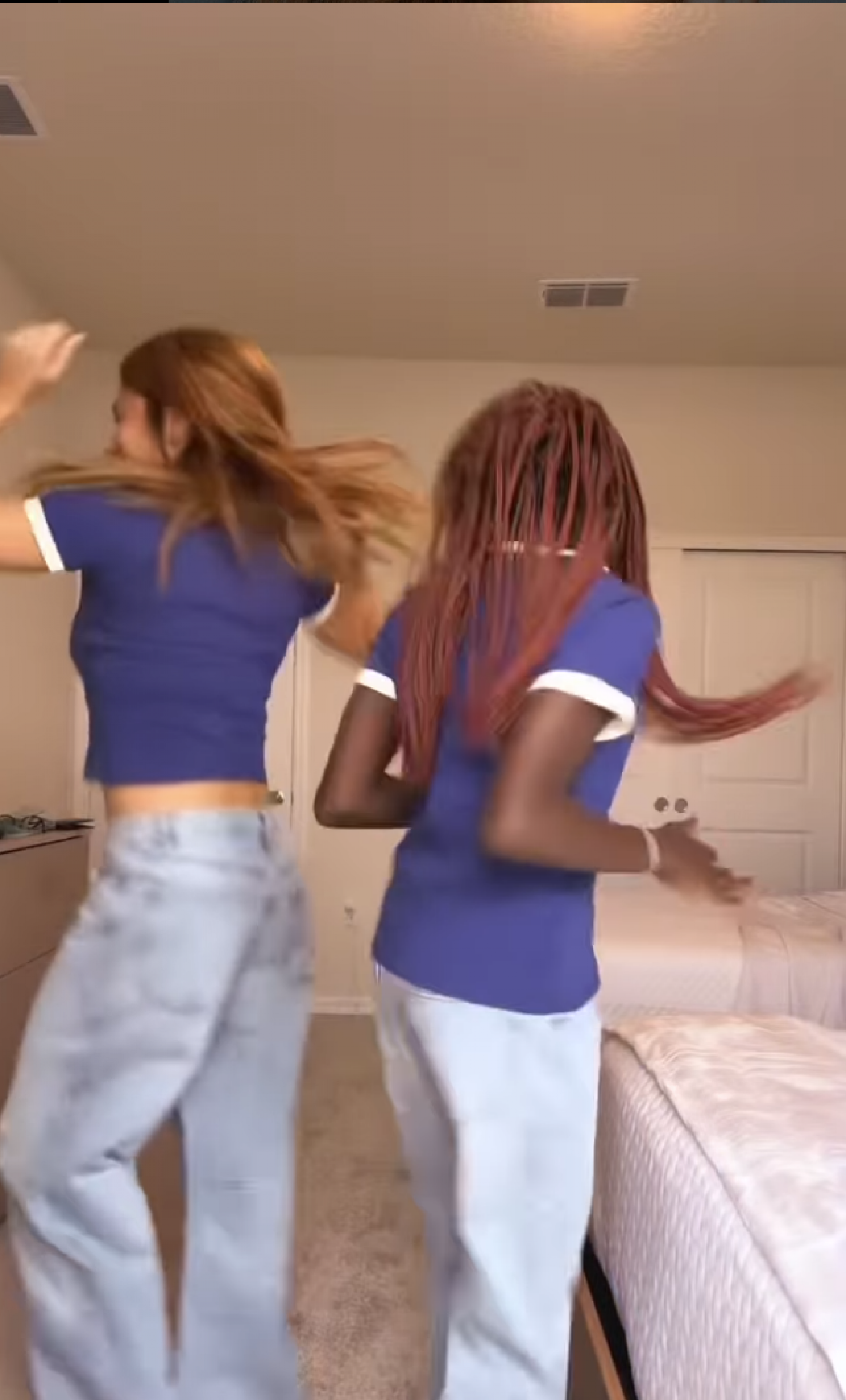 Giovanna Ewbank combina look com a filha, Titi - reprodução Instagram