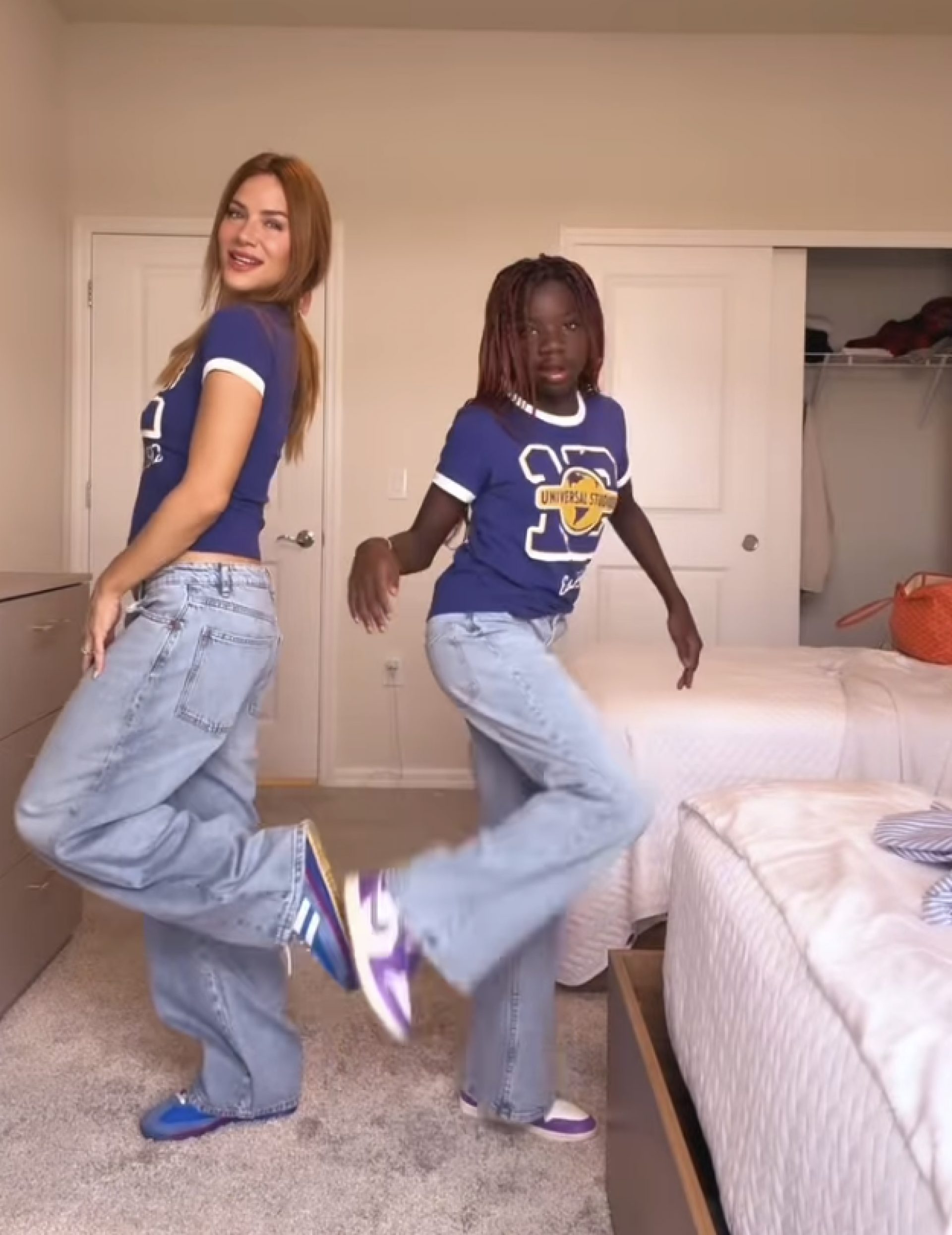 Giovanna Ewbank e Titi combinam look para dia de parque em Orlando - reprodução Instagram