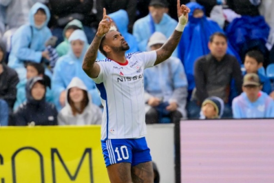 Alvo do Botafogo, Anderson Lopes agradece proposta, mas confirma permanência no Japão