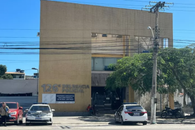 Criança some em Cabo Frio, quase ‘mata’ pai do coração e é encontrada em lugar imprevisível