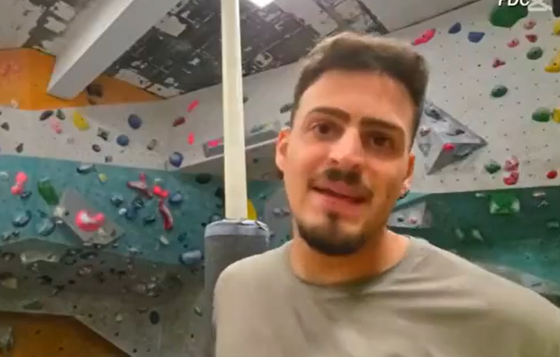 Jon Vlogs desabafa após cisto no pâncreas crescer - Reprodução Instagram