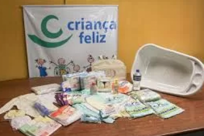 Criança Feliz oferece acompanhamento infantil e gestacional em Arraial do Cabo