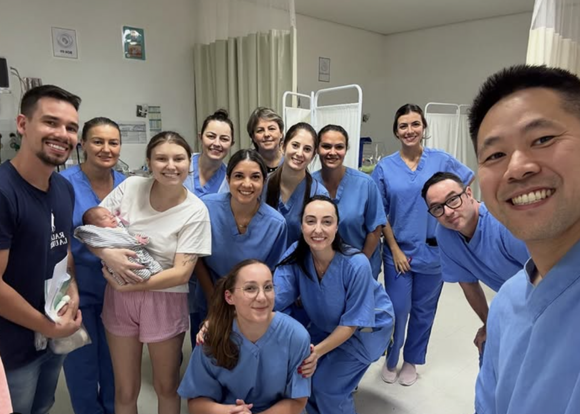 Isabel Veloso faz agradecimento a enfermeiros após filho sair da UTI neonatal  - reprodução Instagram