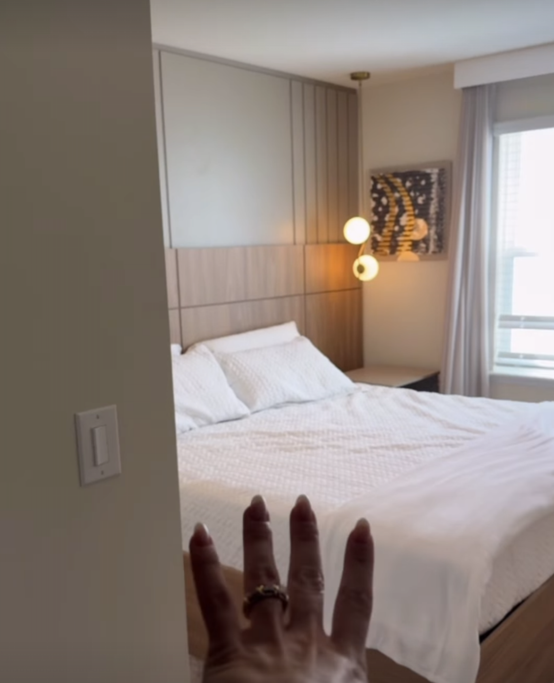 Giovanna Ewbank mostra casa temática de 10 quartos que alugou na Disney - reprodução Instagram