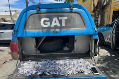 Homem é preso com mais de 500 pinos de cocaína em Cabo Frio