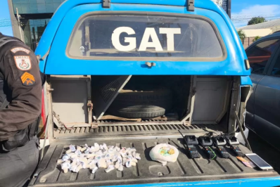 Dupla é detida por tráfico de drogas em Cabo Frio