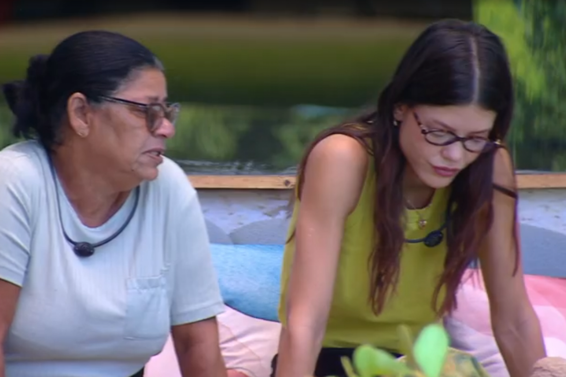 Delma conversa com Vitória Strada - Reprodução de vídeo