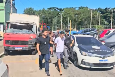Trio é preso por furtar R$ 1 milhão em supermercado na Baixada Fluminense