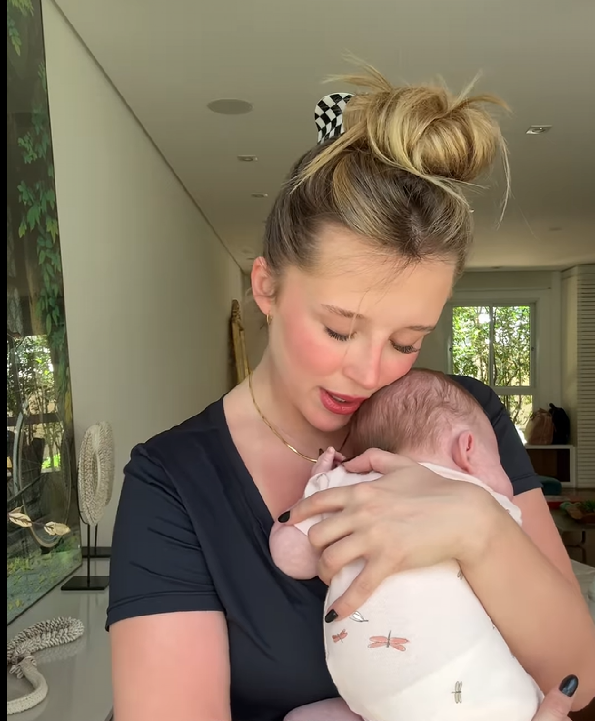 Duda Reis canta para filha e recebe dica de Fiorella Mattheis - reprodução Instagram